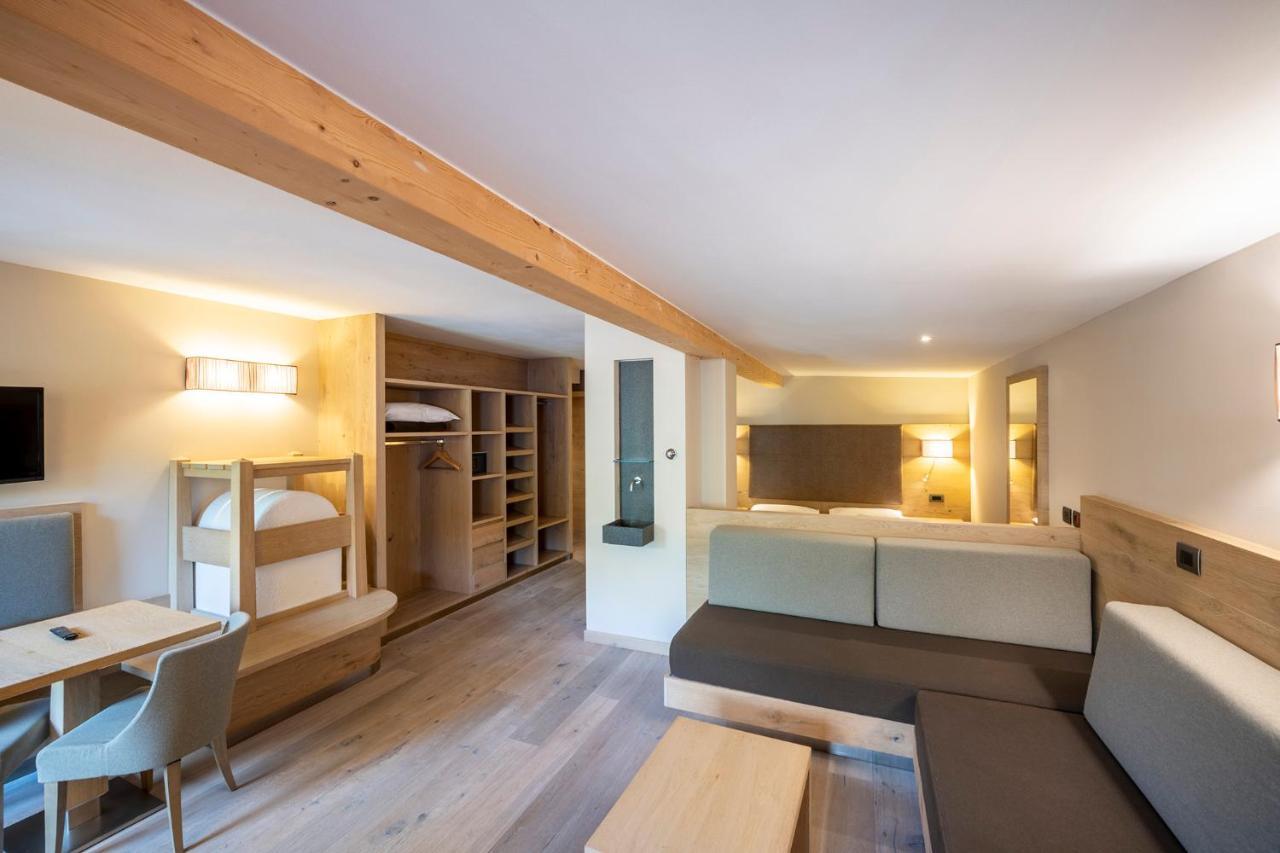 ויגו די פאסה Design & Suite Hotel Ciarnadoi מראה חיצוני תמונה